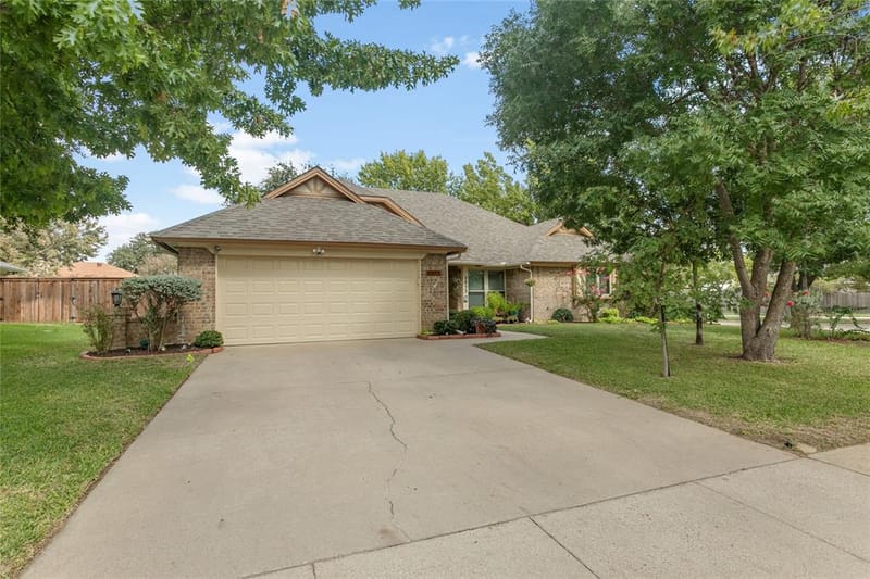 2033 Brightwood Drive, Bedford TX 76021 - Photo 4
