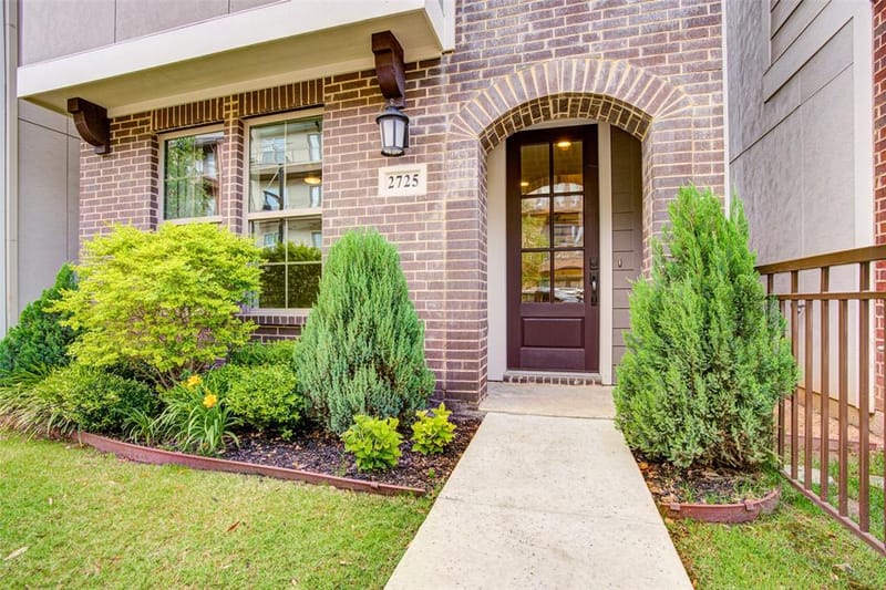 2725 Yellow Jasmine Lane, Dallas TX 75212