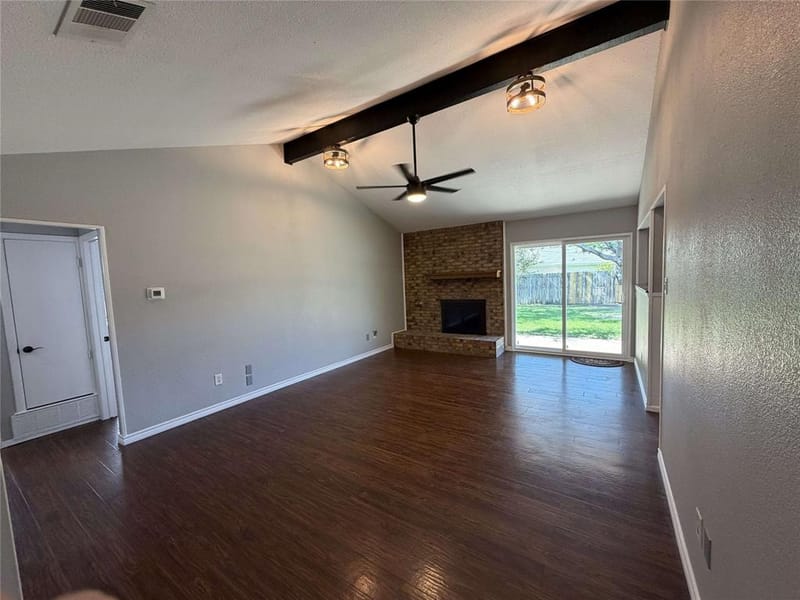 6617 Wooddale Drive, Watauga TX 76148 - Photo 7