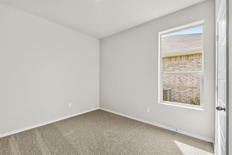 9729 Mcclane Farm Drive, Fort Worth TX 76036 - Photo 7