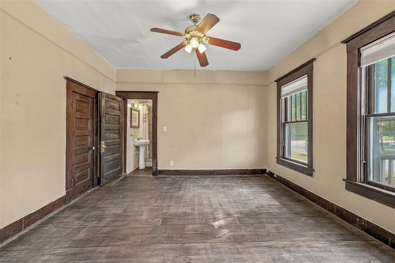 1728 5th Avenue, Fort Worth TX 76110 - Photo 33