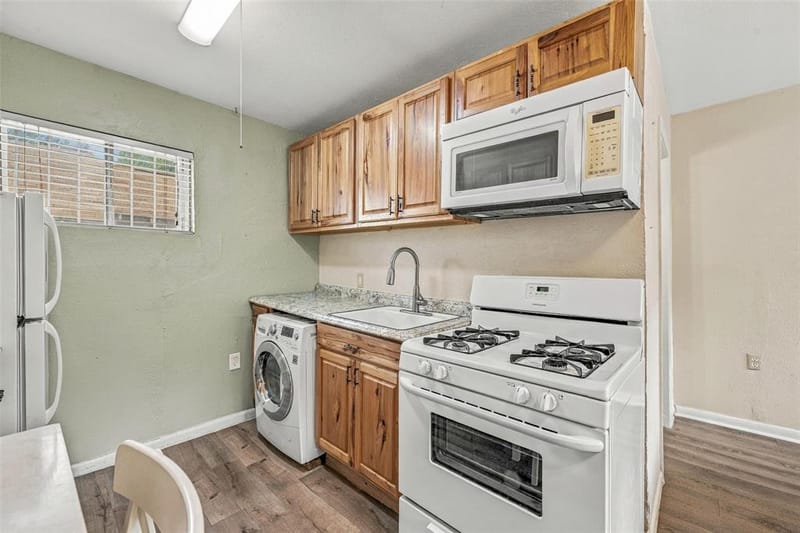 1728 5th Avenue, Fort Worth TX 76110 - Photo 39