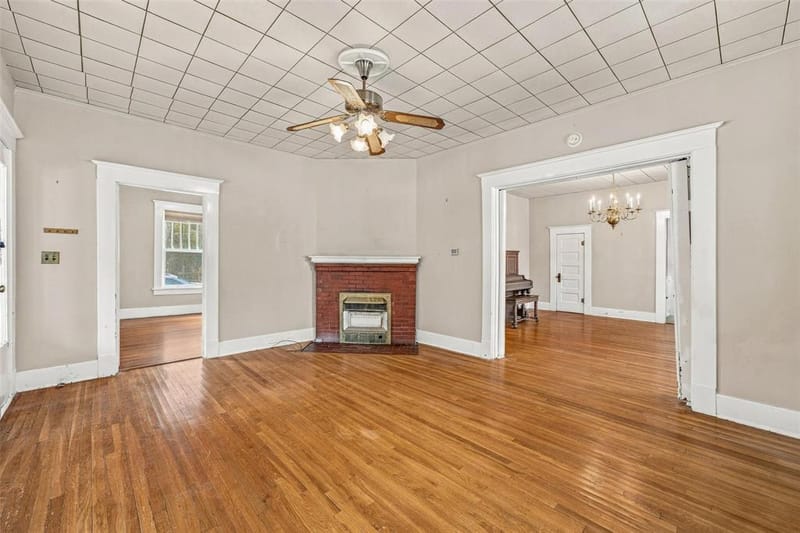 1728 5th Avenue, Fort Worth TX 76110 - Photo 4