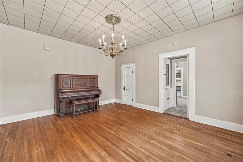 1728 5th Avenue, Fort Worth TX 76110 - Photo 8