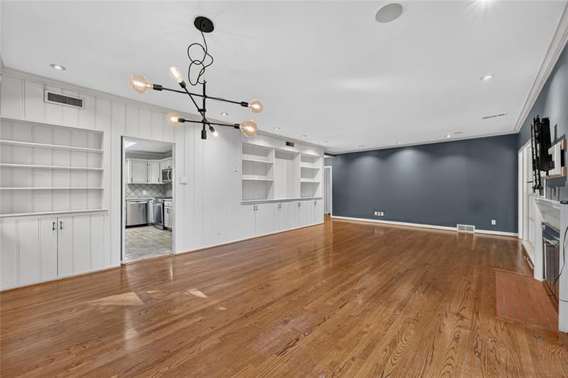 2518 Maple Springs Boulevard, Dallas TX 75235 - Photo 3