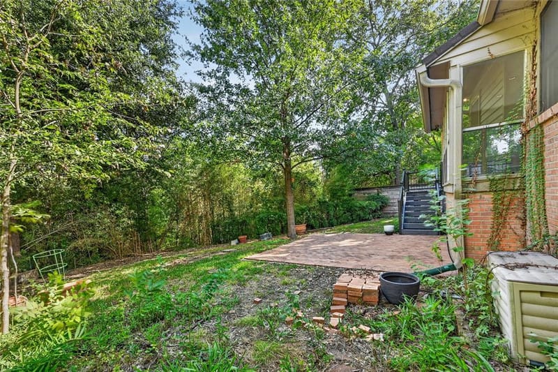 2518 Maple Springs Boulevard, Dallas TX 75235 - Photo 21