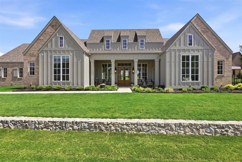 425 Abagail Lane, Van Alstyne TX 75495 - Photo 2