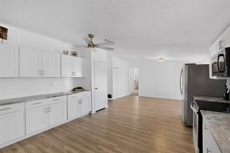 280 Coyote Trail, Rhome TX 76078 - Photo 13