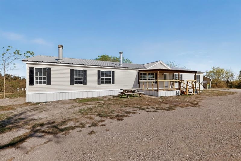 280 Coyote Trail, Rhome TX 76078 - Photo 3