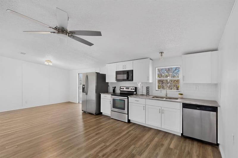 280 Coyote Trail, Rhome TX 76078 - Photo 10