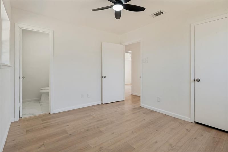 303 Merribrook Trail, Duncanville TX 75116 - Photo 16