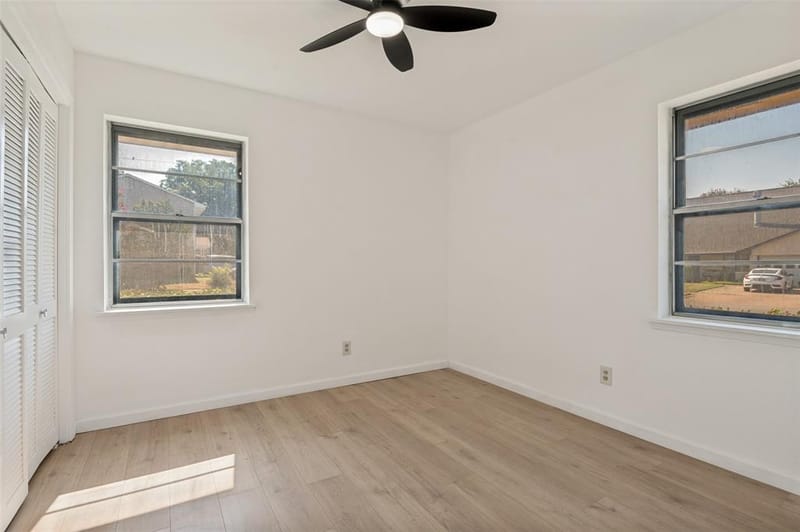 303 Merribrook Trail, Duncanville TX 75116 - Photo 18