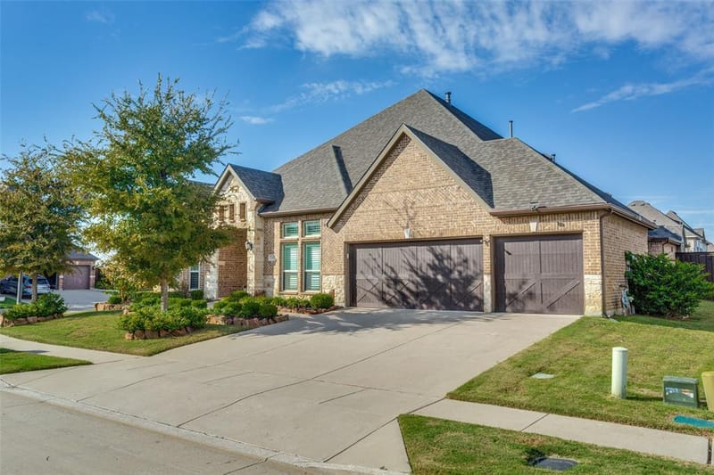 141 Kingsbury Lane, Prosper TX 75078