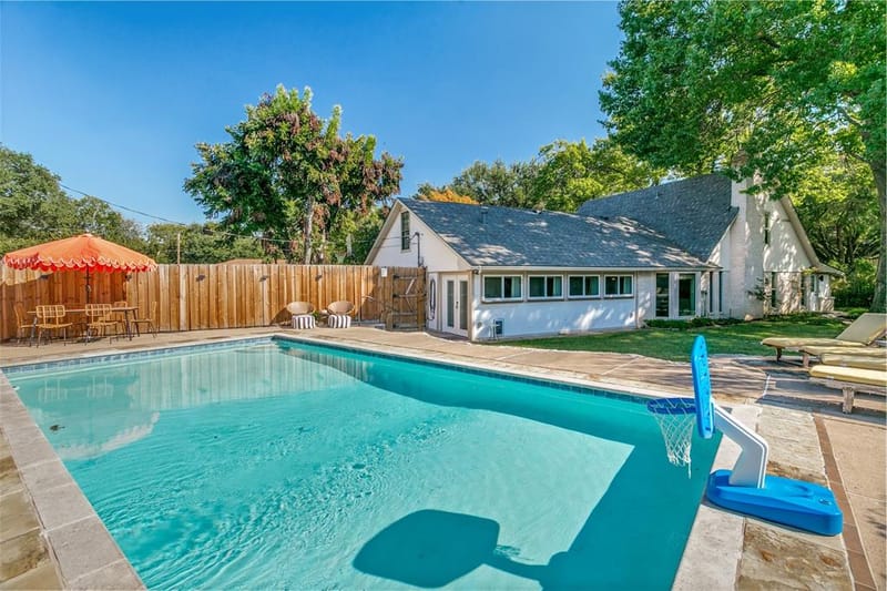 916 Willow Way, Benbrook TX 76126 - Photo 36