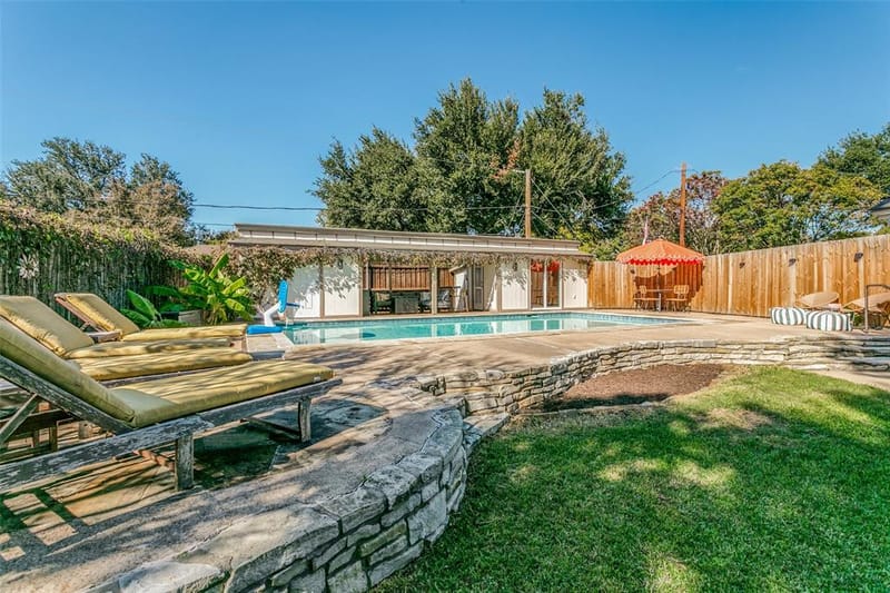 916 Willow Way, Benbrook TX 76126 - Photo 31
