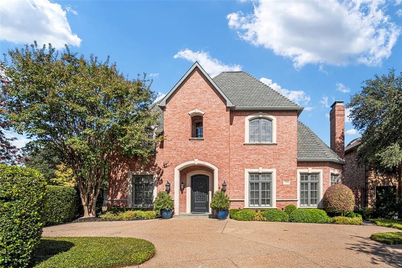 7404 Glen Albens Circle, Dallas TX 75225