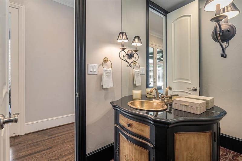 7404 Glen Albens Circle, Dallas TX 75225 - Photo 9