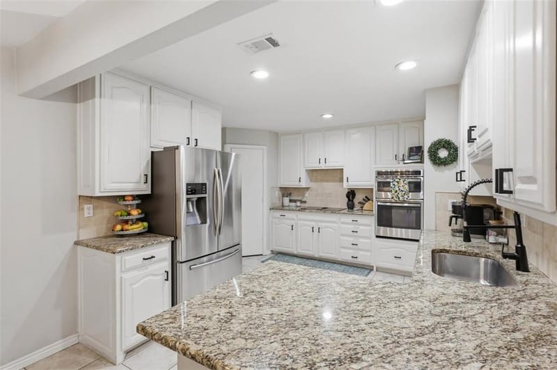 6405 Amicable Drive, Arlington TX 76016 - Photo 7