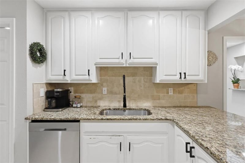 6405 Amicable Drive, Arlington TX 76016 - Photo 9