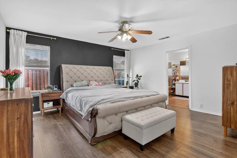 4930 Urban Avenue, Dallas TX 75227 - Photo 14