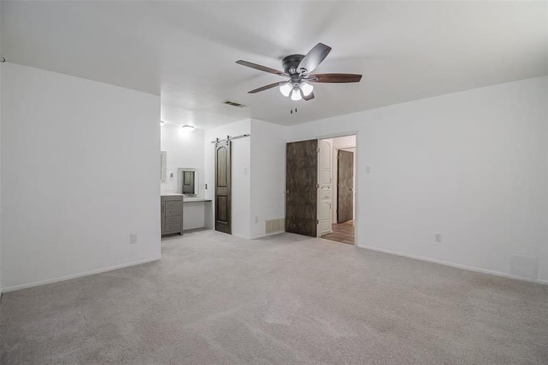 286 Larry Drive, Dallas TX 75137 - Photo 17