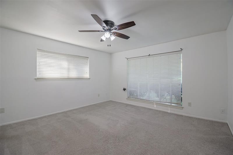 286 Larry Drive, Dallas TX 75137 - Photo 16