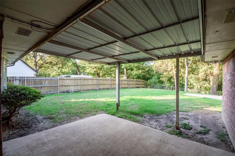 286 Larry Drive, Dallas TX 75137 - Photo 24