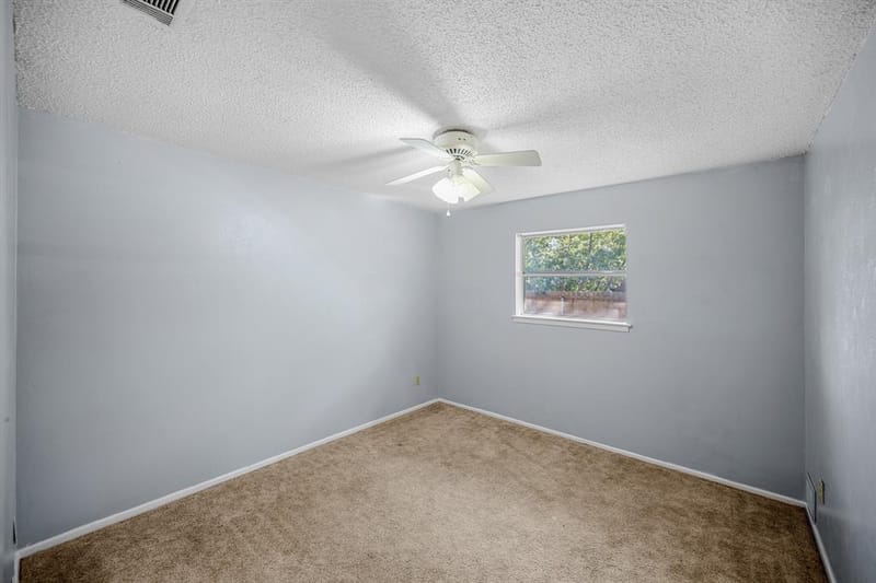 1703 Lamar Street, Mineral Wells TX 76067 - Photo 12