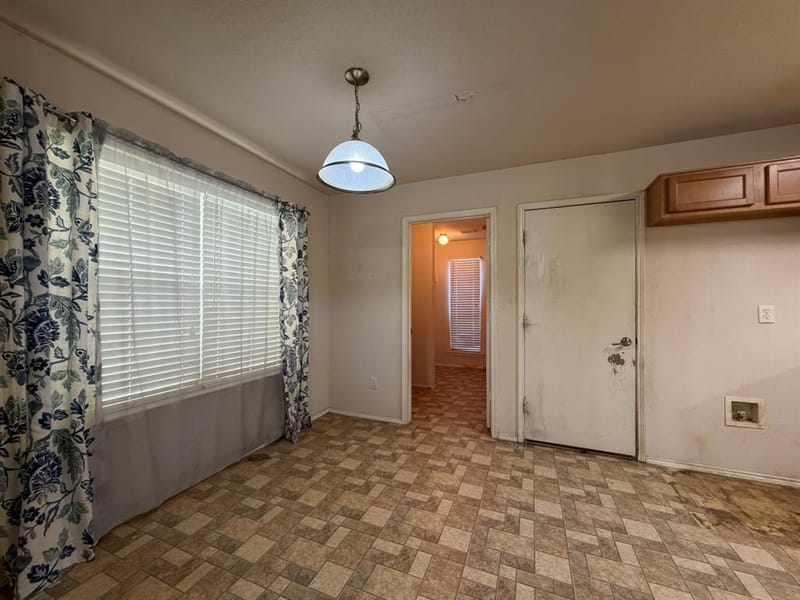 10710 Edgewest Terrace, Fort Worth TX 76108 - Photo 9