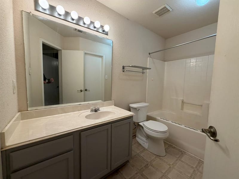 10710 Edgewest Terrace, Fort Worth TX 76108 - Photo 15