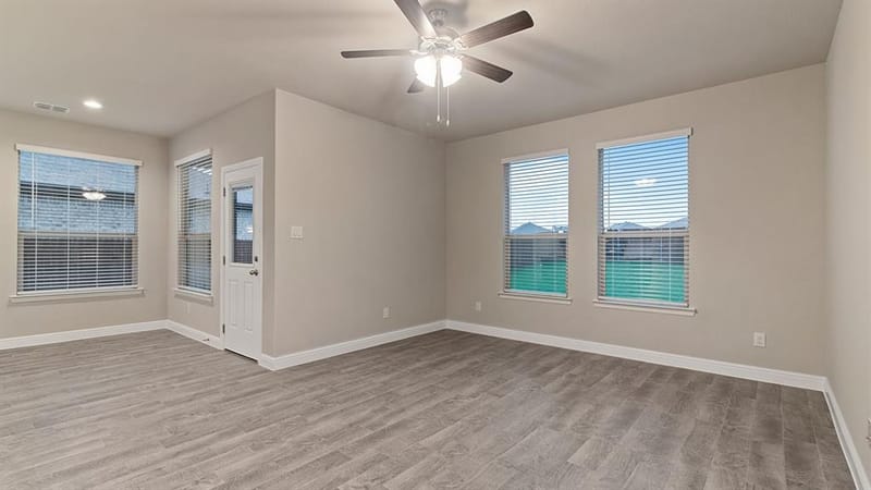 107 RIVERRIDGE Road, Rhome TX 76078 - Photo 10