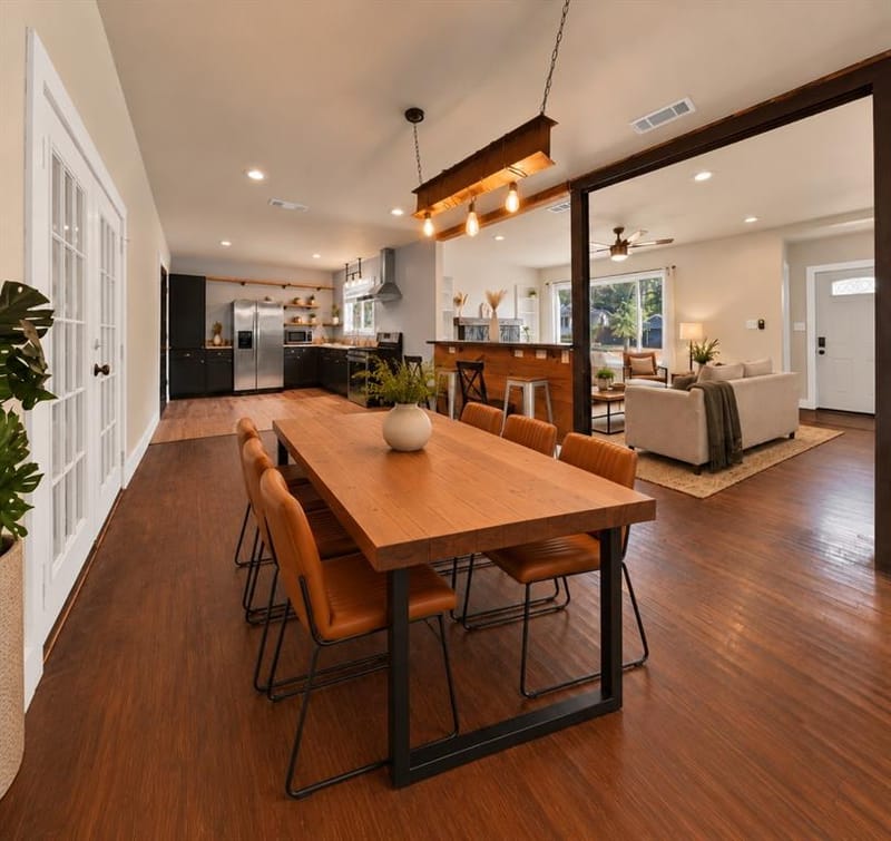 2035 Haltom Road, Haltom City TX 76117 - Photo 9