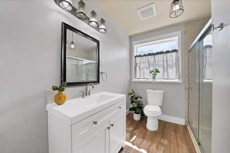 2035 Haltom Road, Haltom City TX 76117 - Photo 18