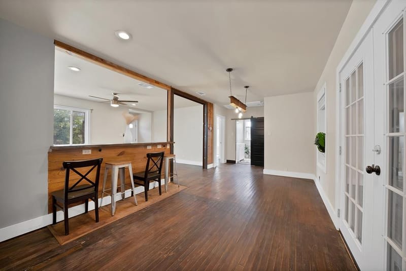 2035 Haltom Road, Haltom City TX 76117 - Photo 11