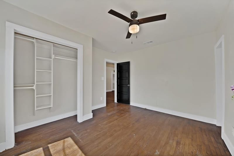 2035 Haltom Road, Haltom City TX 76117 - Photo 29