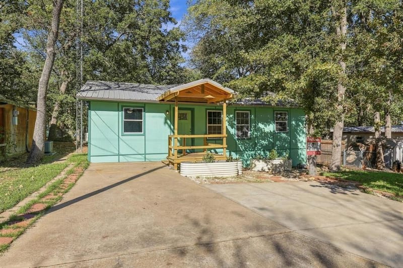 375 Sherman Drive, Pottsboro TX 75076