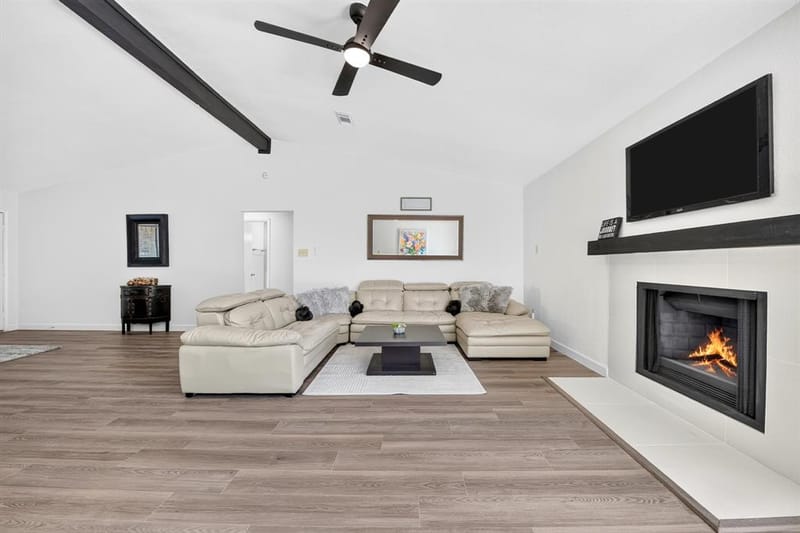 1534 Twin Post Drive, Arlington TX 76014 - Photo 10