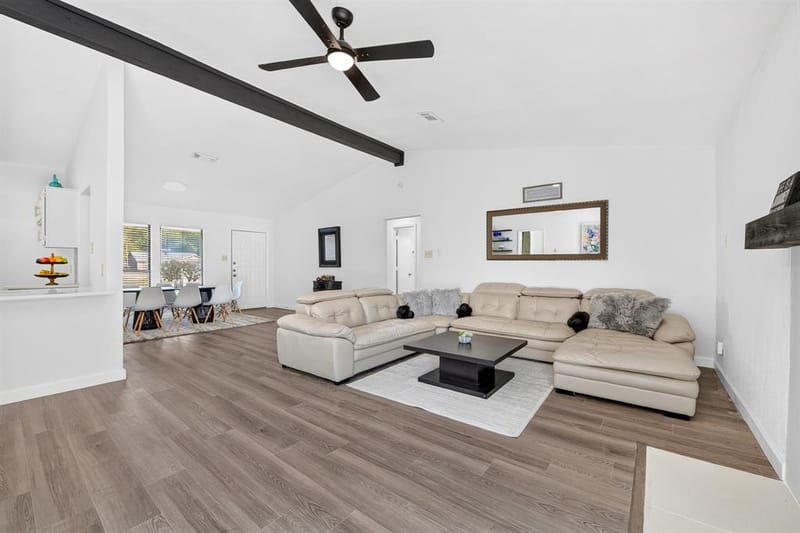 1534 Twin Post Drive, Arlington TX 76014 - Photo 11