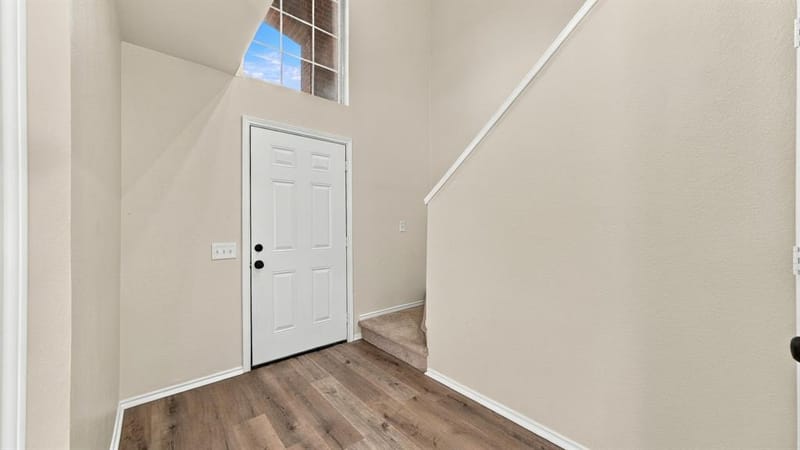 7007 Bridlewood Drive, Arlington TX 76002 - Photo 3