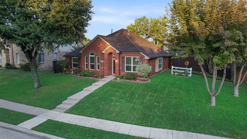 6310 Nueces Bay Drive, Rowlett TX 75089 - Photo 3