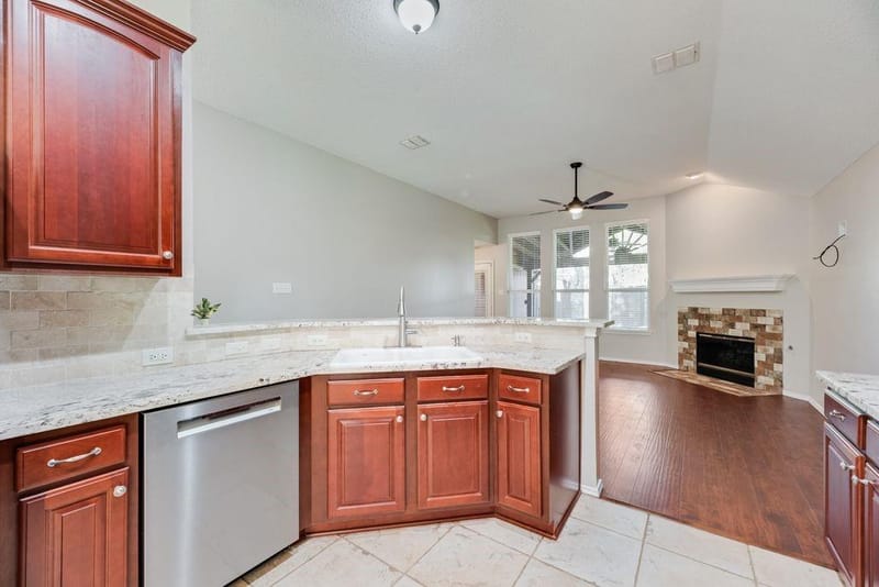 6310 Nueces Bay Drive, Rowlett TX 75089 - Photo 9