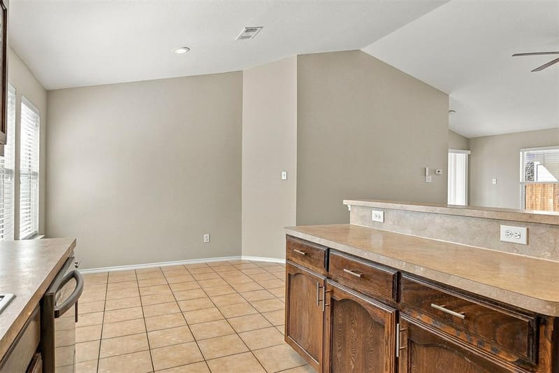 2140 Ingrid Lane, Fort Worth TX 76131 - Photo 10