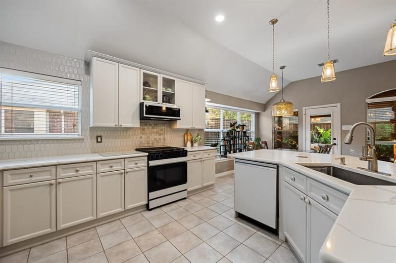 3528 Kales Lane, Flower Mound TX 75022 - Photo 8