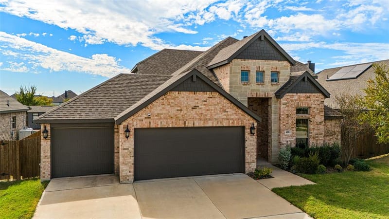 408 Abbott Lane, Waxahachie TX 75165 - Photo 2