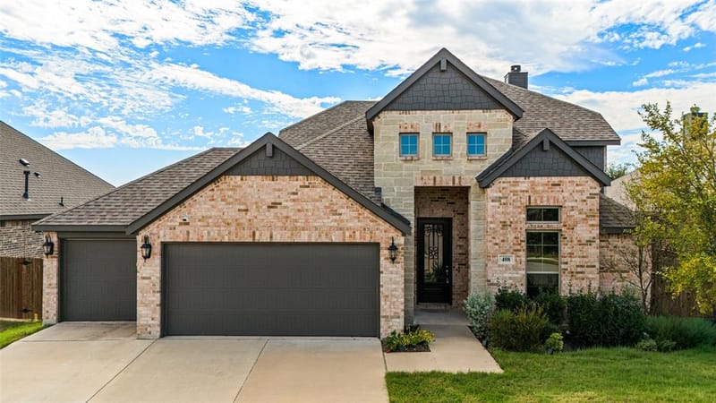 408 Abbott Lane, Waxahachie TX 75165
