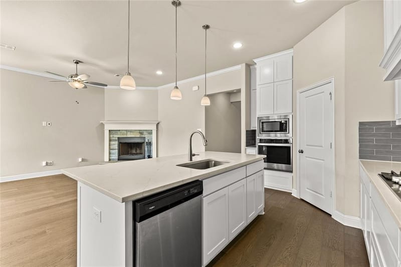 408 Abbott Lane, Waxahachie TX 75165 - Photo 8