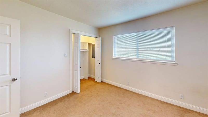 413 Oxford Drive, Sherman TX 75092 - Photo 10