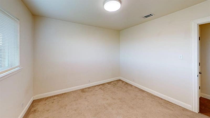 413 Oxford Drive, Sherman TX 75092 - Photo 8