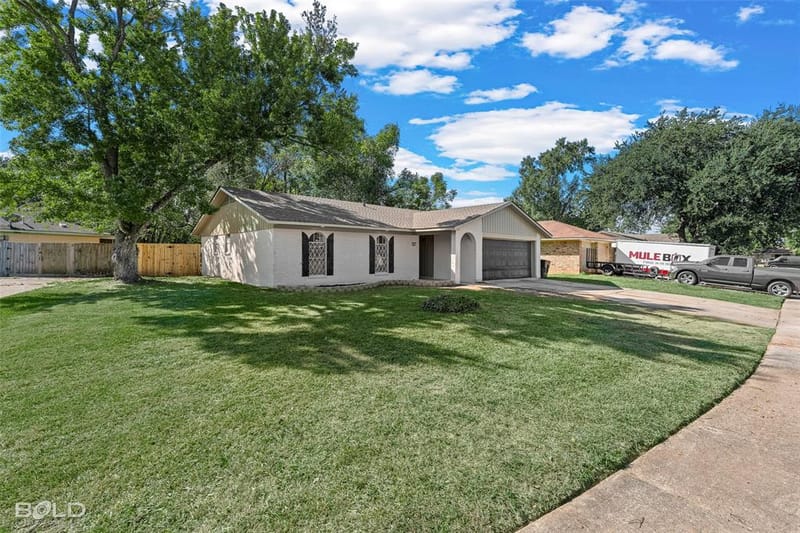 446 Plaza Circle, Bossier City LA 71111 - Photo 3