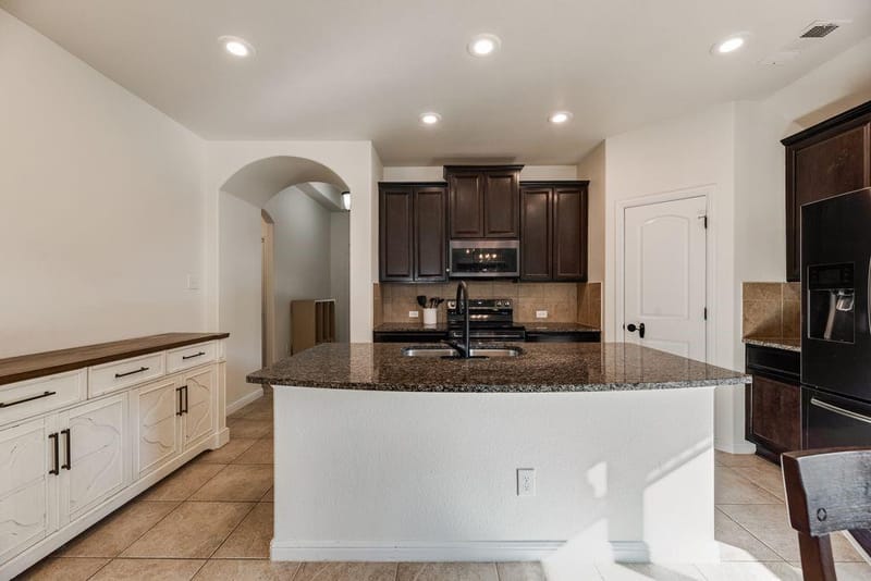 517 Goldstone Lane, Fort Worth TX 76131 - Photo 6